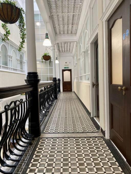 Victoria Street Apartment Sleeps 2 Liverpool Esterno foto